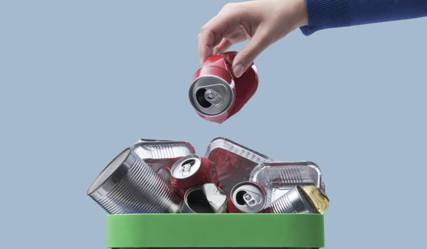 El reciclaje mueve grandes sumas de dinero debido a la necesidad actual de disminuir la cantidad de residuos.